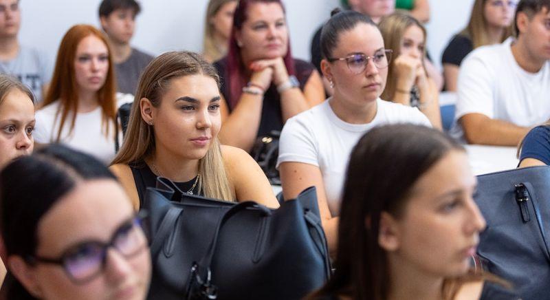 Siófokon is népszerű a Debreceni Egyetem
