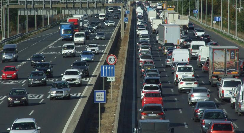 Sok türelem kell majd, ha az M1-es autópályán közlekedsz, elkezdődött a 2029-ig tartó bővítés