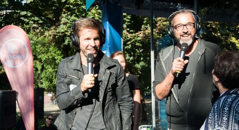 Sebestyén Balázs és Rákóczi Feri feneket villantott Siófokon - fotóval