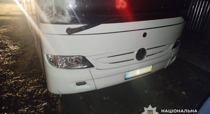 Autóbusz gázolt el egy 20 éves férfit Kárpátalján
