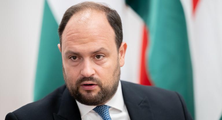 Százezer forint jár a magyar gyerekeknek, de nem mindenki örül ennek