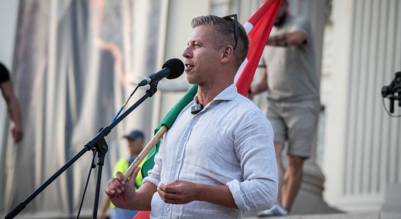 Vasárnap a fideszes elit mellett Magyar Péter is Kötcsére megy, az adócsökkentés mellett bemutatja a Tisza Párt új arcait