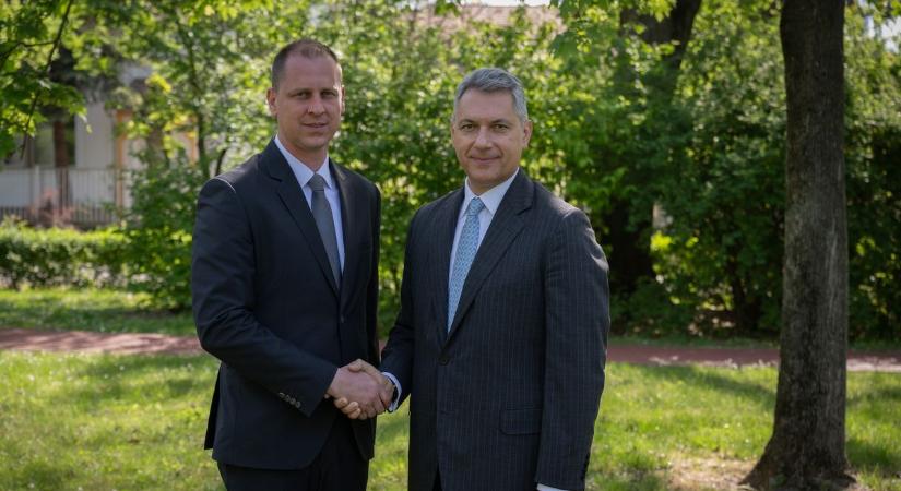 Hat győzelem után átadja a stafétát, Lázár János Czirbus Gáborban látja lehetséges utódját