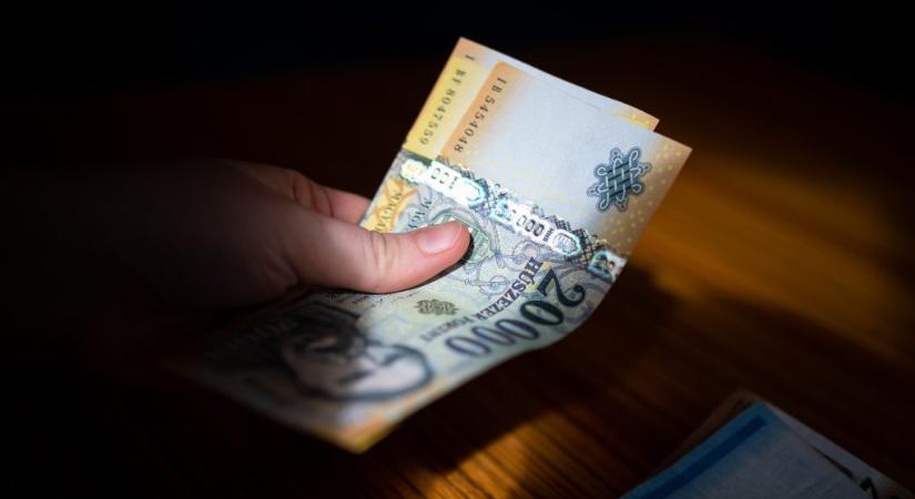 Otthon Start: mit kérnek a bankok a százezres jóváírásokért cserébe?
