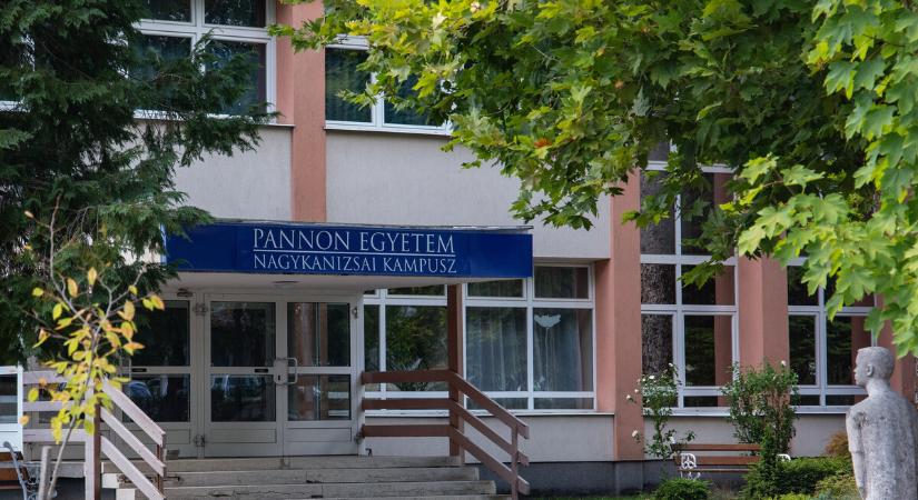 Újra beülhetnek az iskolapadba