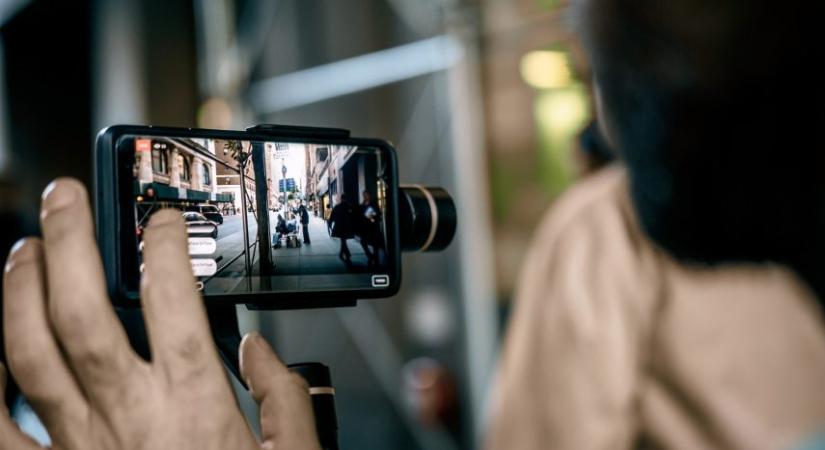 Telefonnal készült videókat is várnak a 9. Magyar Klipszemlére