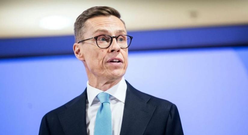 Finn államfő: A biztonsági garanciák bevezetése előtt a békemegállapodást kell tető alá hozni