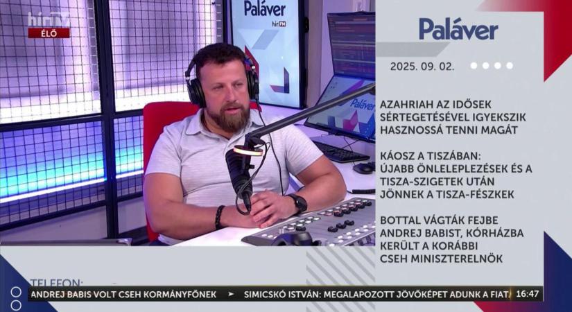 Paláver - Bottal vágták fejbe Andrej Babist  videó