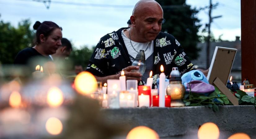 Galéria: megemlékezést tartottak Miskén a meggyilkolt kislányért