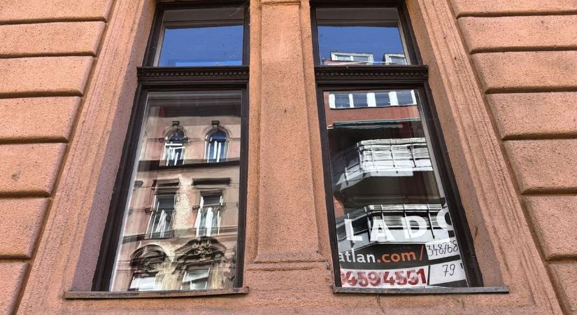 Fix 3 százalékos hitel: Orbán Viktor bemutatta, hogyan lehet „hipersebességgel" felvenni