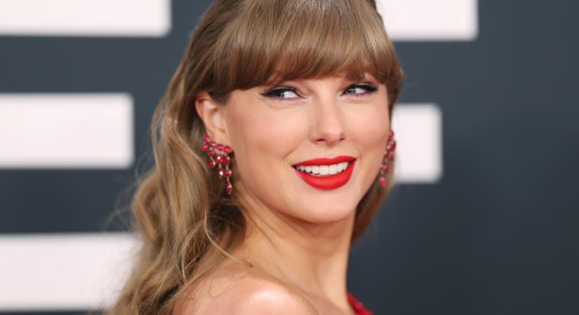 Elképesztő felajánlást tett a híres cukrász Taylor Swiftnek – ilyen lehet majd az esküvői torta?