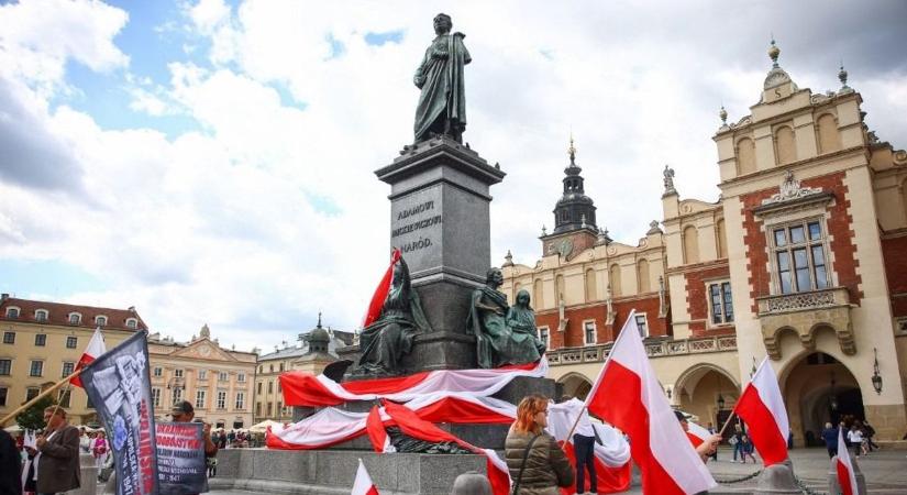 A lengyelek kártérítést követelnek a második világháborúért