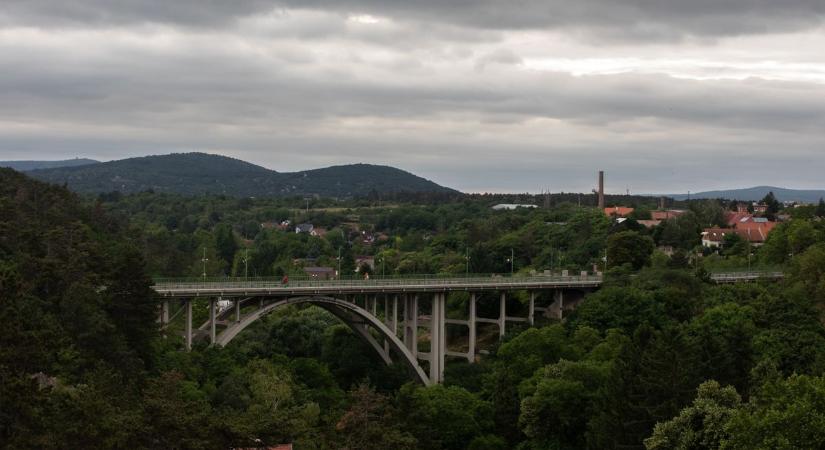 Frissítő záporokkal tarkított, nyárias idő lesz ma vármegyénkben
