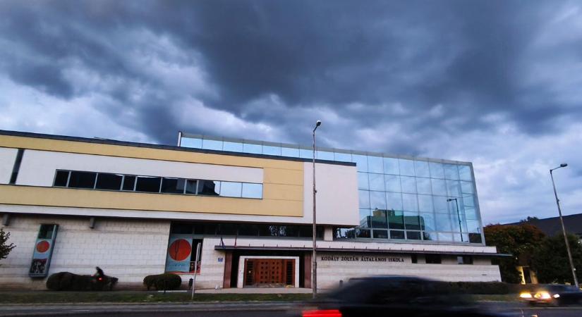 Villámok cikáznak a fejünk felett és jégesőt kapunk a nyakunkba?! Figyelmeztetést adtak ki: vihar közeleg Szabolcs felé