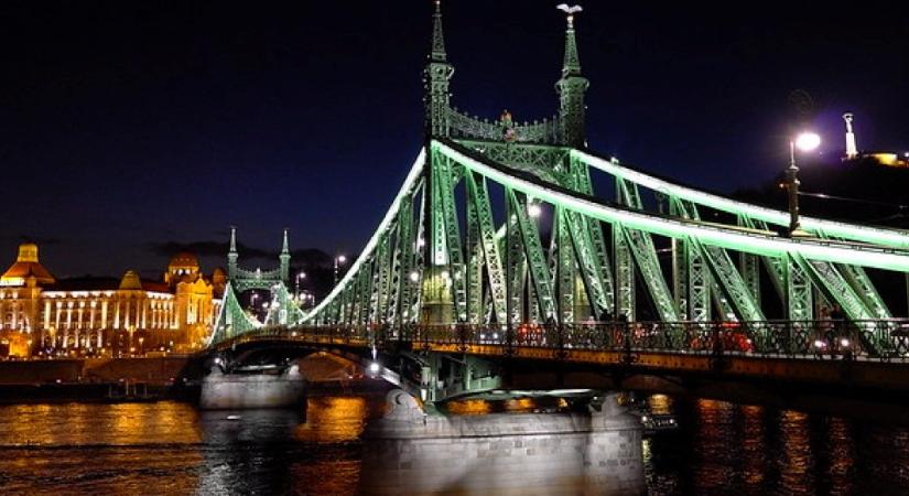 Kritikus állapotban Budapest hídjai, pénz viszont nincs a felújításra