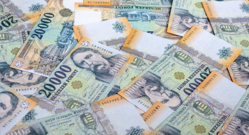 Devizapiac – Gyengült a forint szerda reggel