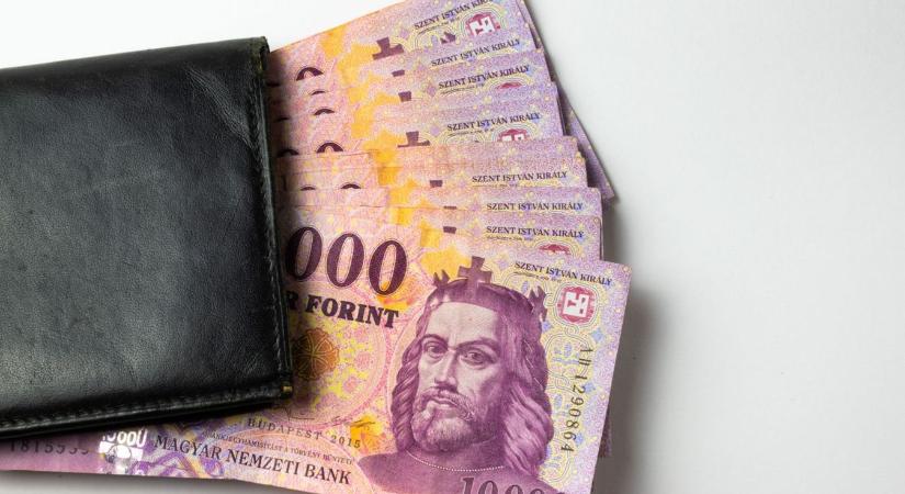 Újra támadnak a TikTok-pénzhamisítók – félmilliót ígérnek pár tízezresért