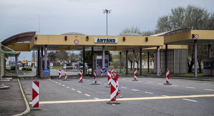 Megváltozhatnak a határátlépés szabályai: kiderült, mit tervez a kormány
