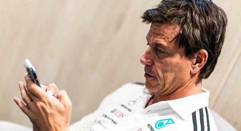 „Megalázó volt a McLaren” – Toto Wolff