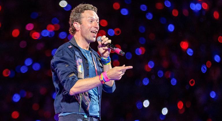 Újabb botrány a Coldplay-koncerten, ezúttal antiszemitizmussal vádolják Chris Martint