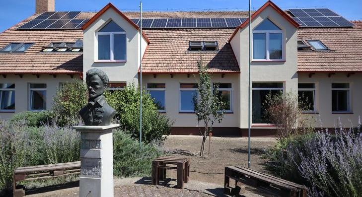 Energetikailag megújult a pélyi iskola 