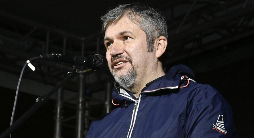Hadházy Ákos kemény őszre számít a belpolitikában