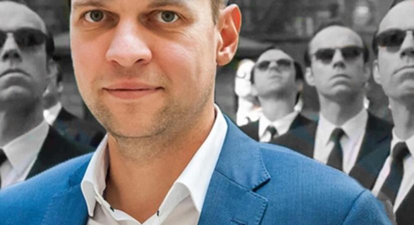 Menczer Tamás kormány-véleménnyé tette az oroszlányi polgármester iskolai évnyitón elhangzott megbélyegző kijelentését