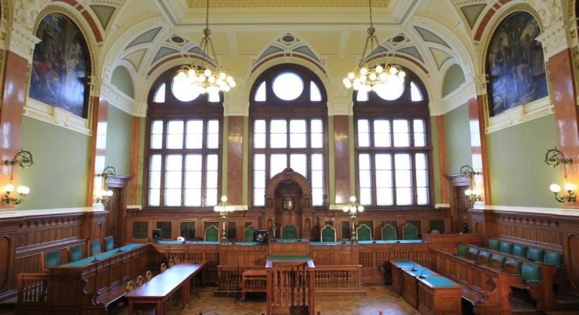 Akkora a jegyzőhiány, hogy levélben kért segítséget a Fővárosi Törvényszék elnöke