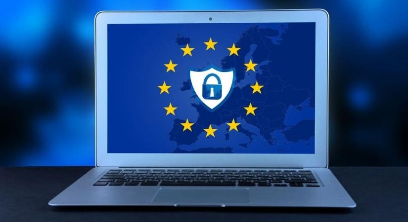 Szörnyű döntést hozott az Európai Unió: kiadják személyes adatainkat Amerikának – ez az indoklás