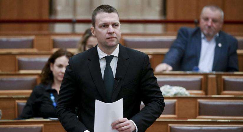 Menczer Tamás: Sajtóhírek szerint újabb magyart hurcoltak el kényszersorozással Kárpátalján