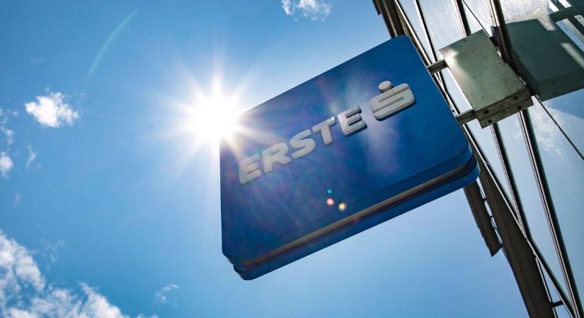 Elvágják az elektronikus ügyintézést az Erste Banknál
