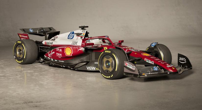 A Ferrari Niki Lauda emlékének szentelte új festését, és az autó gyönyörű lett