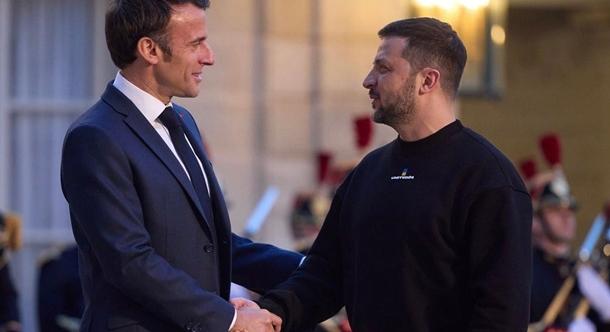 Macron szeptember 3-án Párizsban találkozik Zelenszkijjel, az eltökéltek koalíciójának ülése előtt