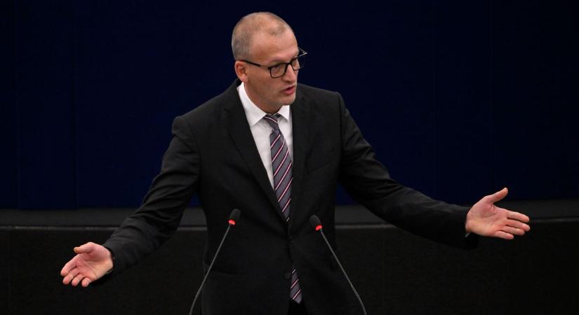 A HVG elismerte, valódi a Tisza-adó javaslata