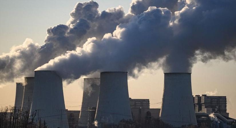 Atomenergia: szövetségre lépne Kínával Oroszország, Amerikát leigázva teheti világelsővé