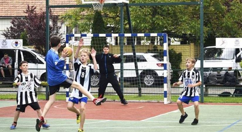 Megkezdődtek az edzések a 20 GENIUS Kézilabda Tehetségpontban