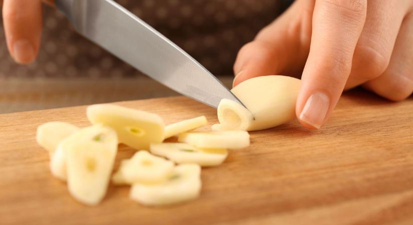 Így gyógyítja a tested a fokhagyma – főleg, ha ezzel kombinálod
