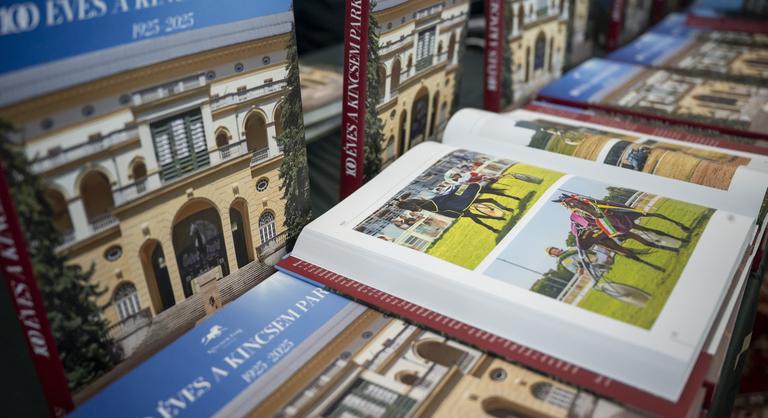 Százéves a versenypálya, ahol minden évben újabb hősök születnek