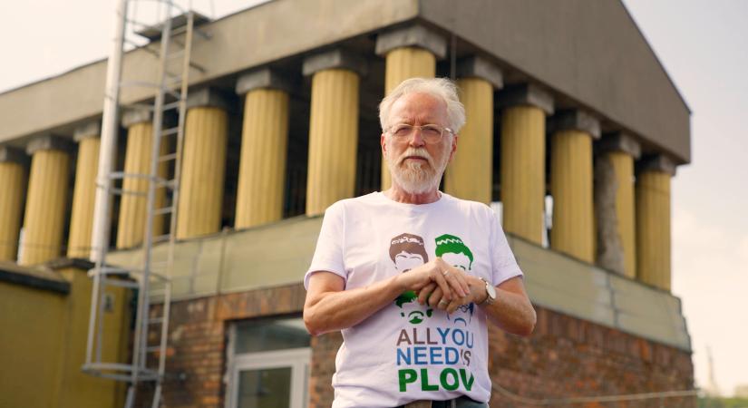 Egy hely – Az ELTE Apáczai Csere János Gyakorló Gimnáziumának épülete