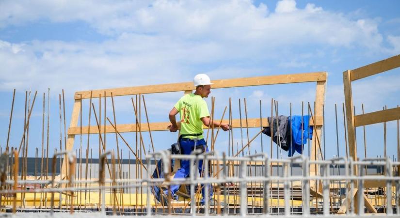 Itt a várva várt fordulat: így lőhet ki a jövőben az építőipar
