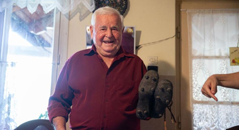 A bányából a galambokon át a focipályáig – 90 éves lett a kitartásról és szeretetéről híres Balla Sándor