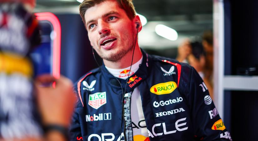 Max Verstappen a háttérben várakozik, hogy átvegye F1-es riválisa ülését?