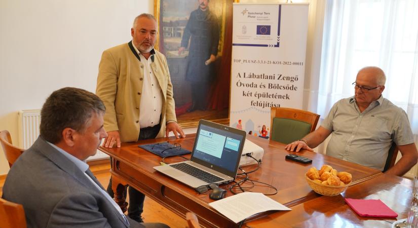 Megújul Lábatlanon a Zengő Óvoda és Bölcsőde
