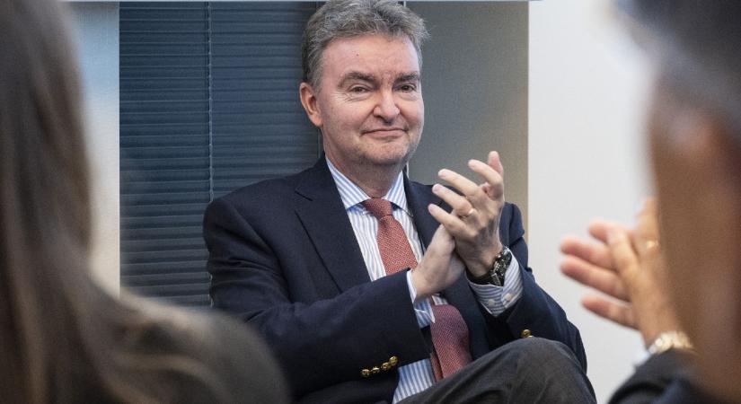 Felmentették Habsburg Györgyöt párizsi nagyköveti megbízása alól
