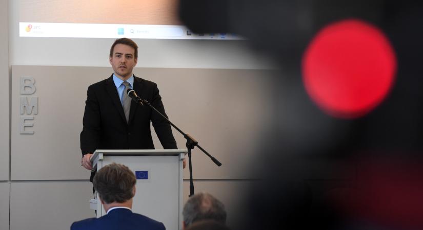 Millió forintos kutatói fizetések jönnek