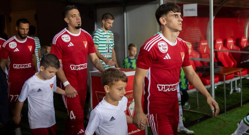 Ekkor léphetnek pályára a válogatottban a DVSC játékosai!