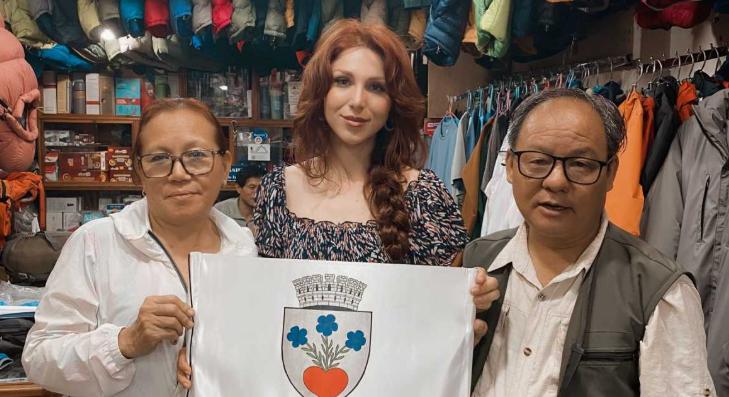 Himalája-expedíció: Sántha Xénia úttalan utakon halad a Manaszlu felé