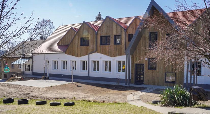 Új bútorok érkeznek a kesztölci óvodába