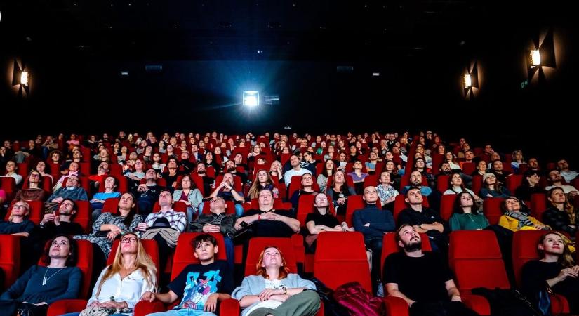 Megmentették a Jeden svet filmfesztivált: rövidebb lesz, de online is nézhetjük a filmeket