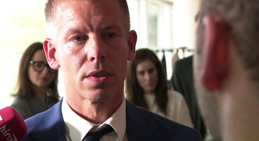 Ezúttal az etyeki beszédre reagálva vert oda Wellor Magyar Péternek  videó